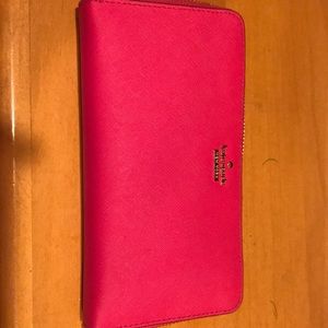 Kate Spade ♠️Cameron Street Lacey Pink Wallet